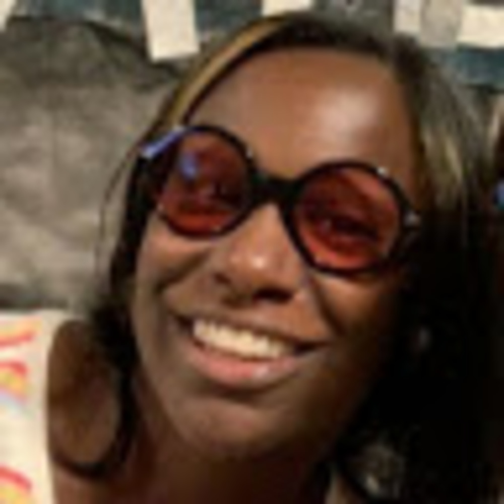 Meet your Posher, Aisha
